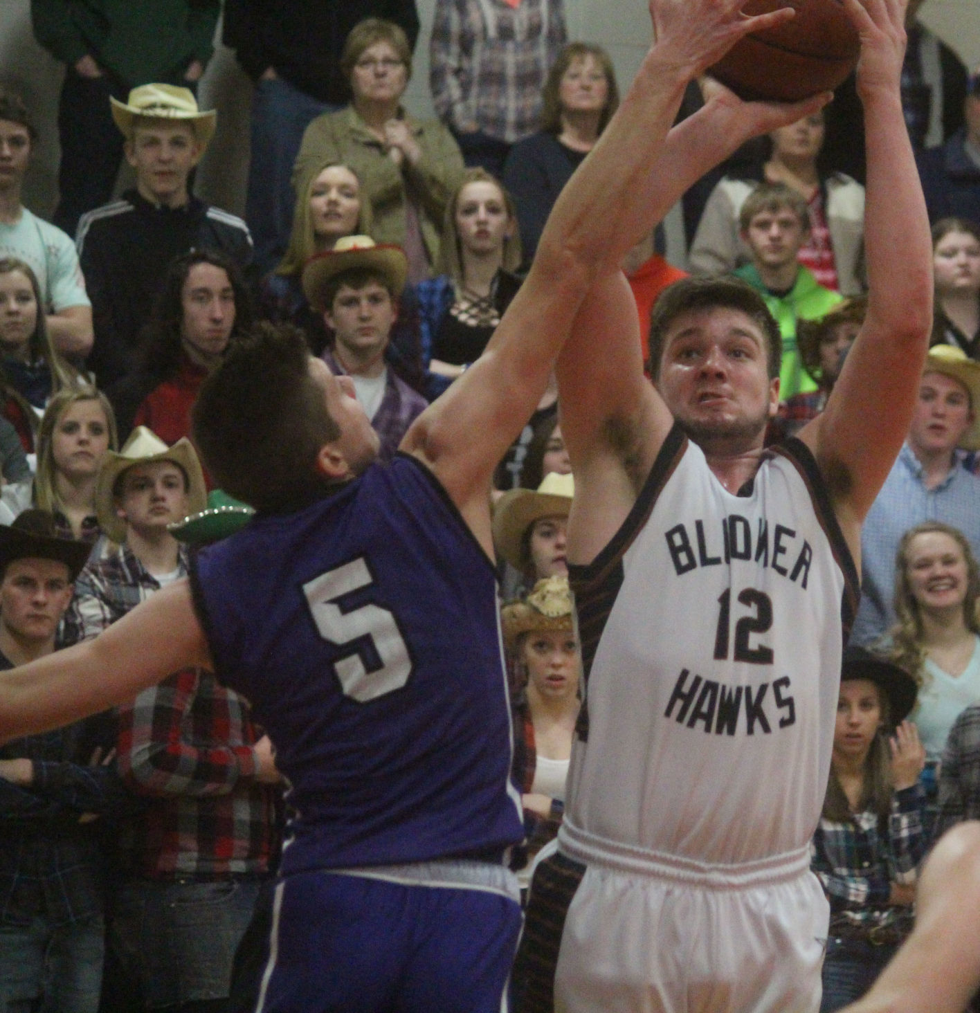 Ellsworth at Bloomer boys basketball 3-3-18